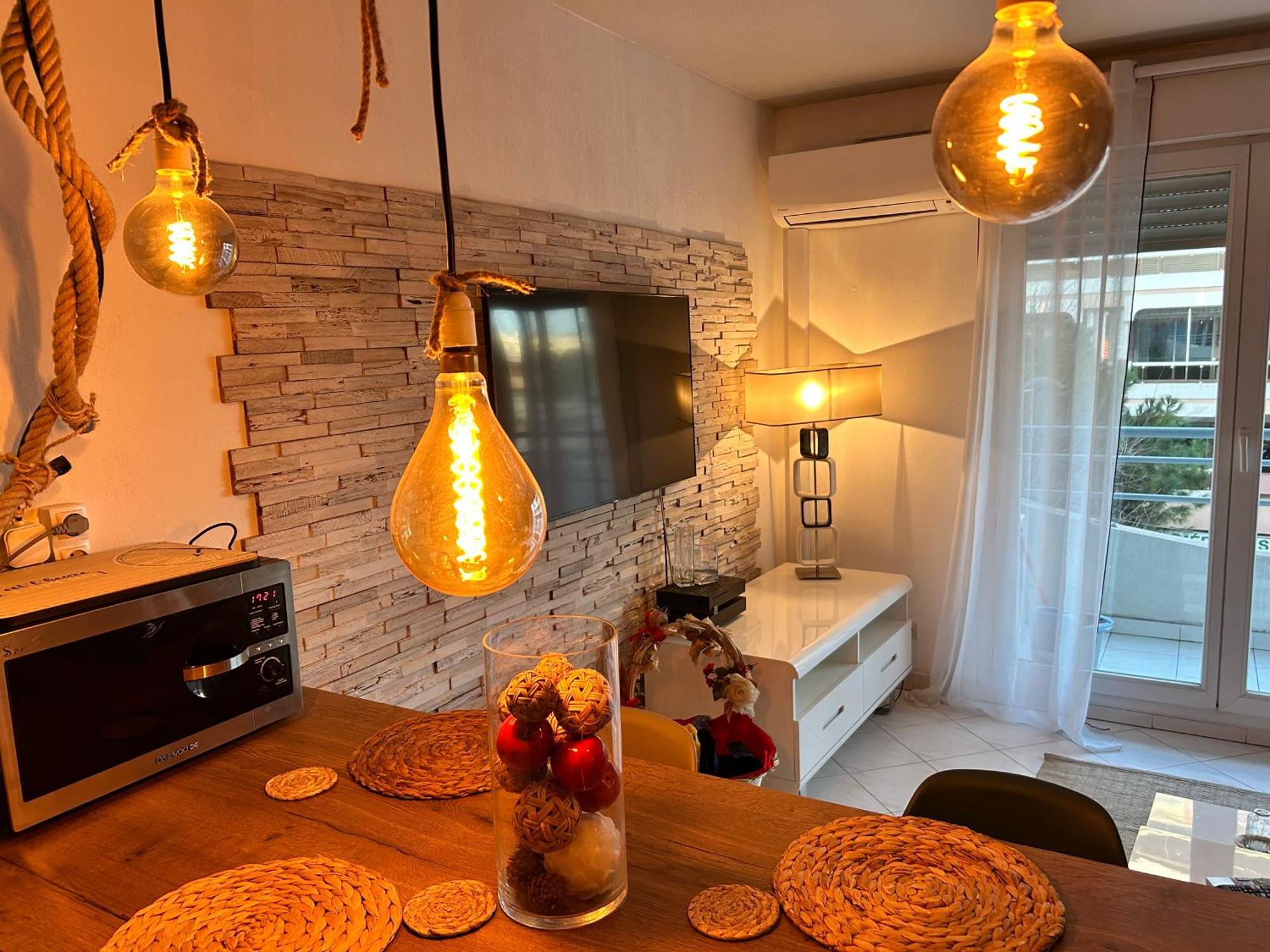Lamer Juan-les-Pins Extérieur photo